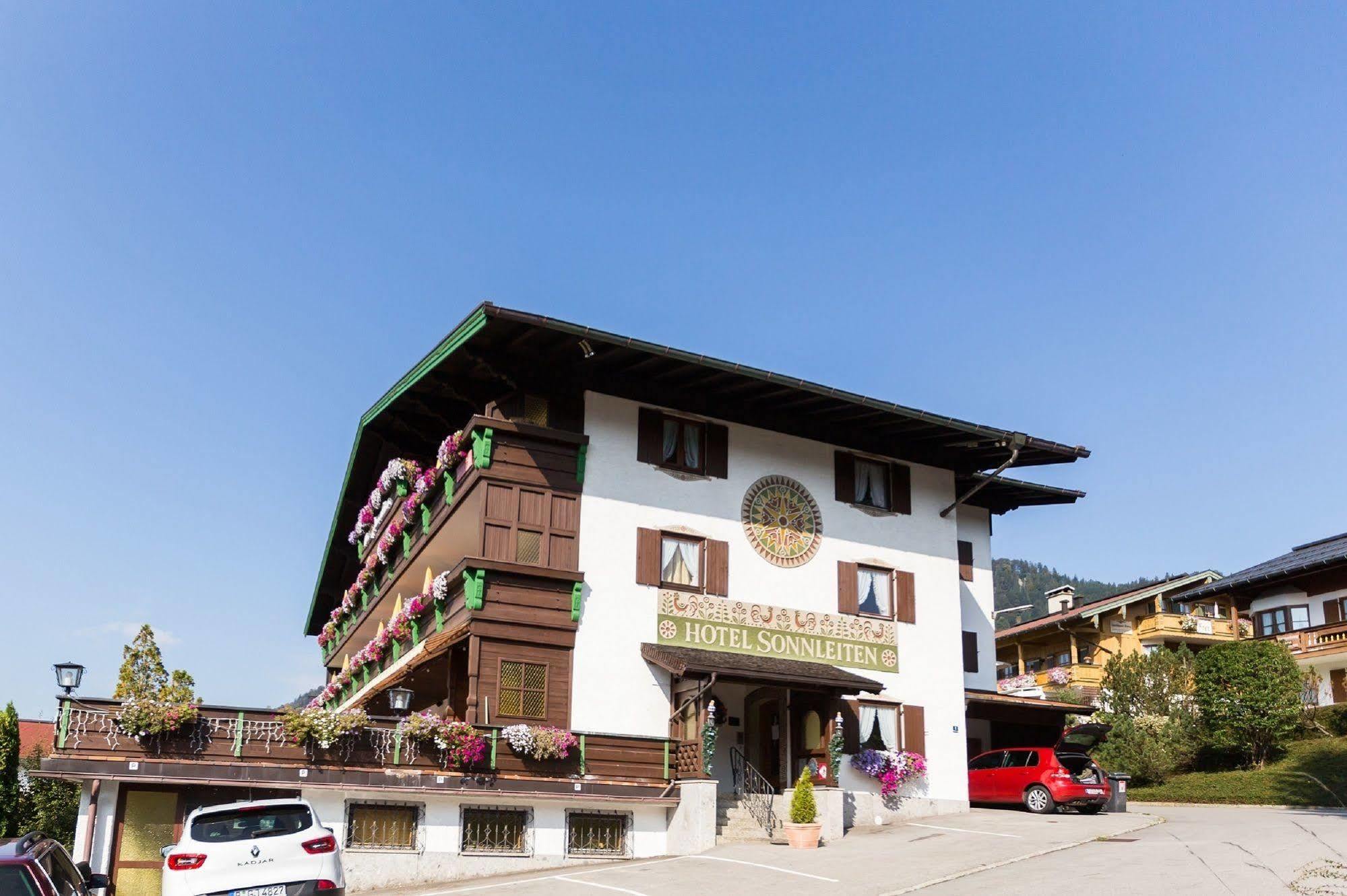 Hotel Sonnleiten Reit im Winkl Esterno foto