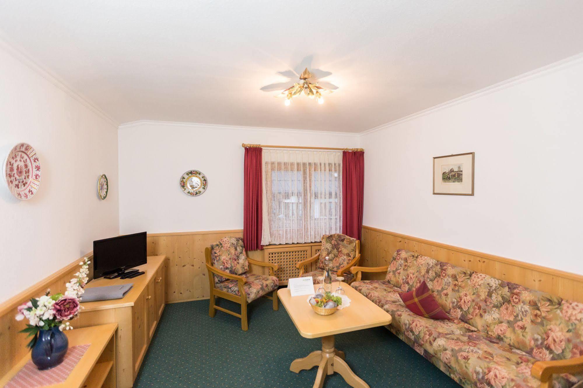 Hotel Sonnleiten Reit im Winkl Esterno foto